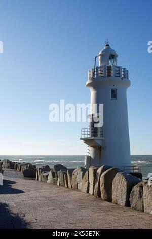 Irago, Aichi, Japan, 2022/24/09 - Cape Irago Lighthouse (Iragomisaki Todai). This white-walled lighthouse, built at the tip of the Atsumi Peninsula, o Stock Photo