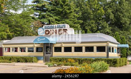 HICKORY CORNERS, MI/USA - AUGUST 27, 2017: A George & Sally’s Blue Moon Diner, Gilmore Car Museum. Stock Photo