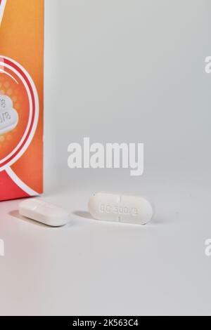 Co-Codamol is a type of painkiller that contains paracetamol and ...