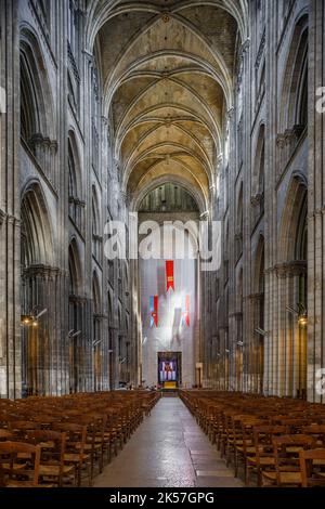 France, Seine-Maritime, Rouen, Notre-Dame Cathedral, nave and choir obscured by a curtain during renovation work Stock Photo