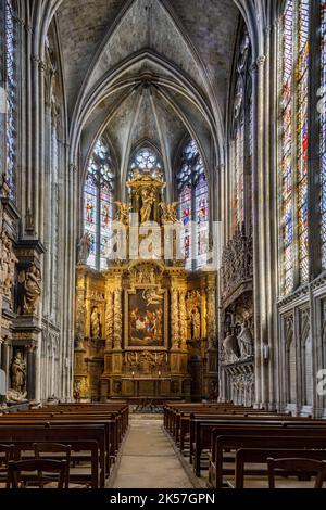 France, Seine-Maritime, Rouen, Notre-Dame Cathedral, apse, Chapel of the Virgin, altarpiece in carved and gilded wood Stock Photo