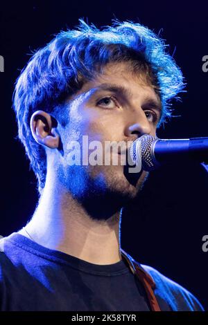 Milano, Italy. 06th Oct, 2022. Singer/songwriter Cartwright performs live at Alcatraz opening at Tom Odell. Credit: SOPA Images Limited/Alamy Live News Stock Photo