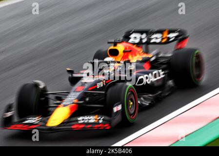 Suzuka, Japan. 7th October 2022. Max Verstappen (NLD) Red Bull Racing RB18. Japanese Grand Prix, Friday 7th October 2022. Suzuka, Japan. Credit: James Moy/Alamy Live News Stock Photo