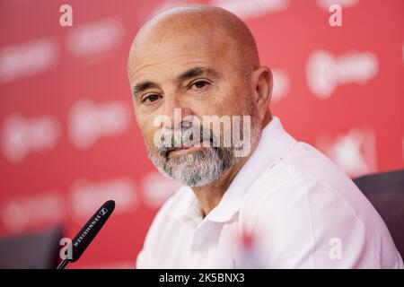 Seville, Spain. 07th Oct, 2022. The Argentine football coach Jorge Sampaoli is presented as the new head coach of the Spanish LaLiga club Sevilla FC during a press conference at the Estadio Ramon Sanchez Pizjuan in Seville. (Photo Credit: Gonzales Photo/Alamy Live News Stock Photo
