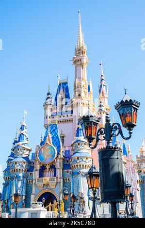 A vertical shot of the Cinderella castle in the Walt Disney world Stock Photo