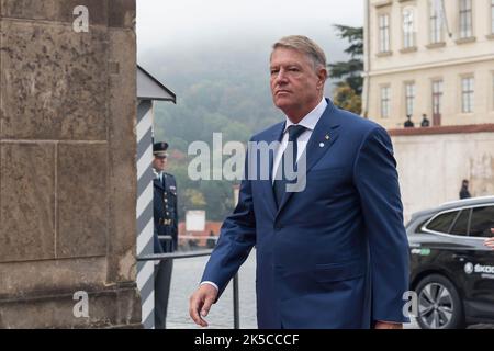 Prague, Czech Republic. 07th Oct, 2022. President of Romania Klaus Iohannis arrives before the informal European Council meeting in Prague. Main discussed points during the meeting are war in Ukraine, energy and economic situation in Europe. Credit: SOPA Images Limited/Alamy Live News Stock Photo