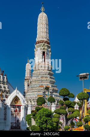 Small Prang, Wat Arun, Temple of Dawn, Bangkok, Thailand Stock Photo