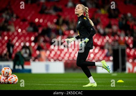 London, UK. 07th Oct, 2022. Goalkeeper Ellie Roebuck (13 England) during warm up prior to the friendly game between England and USA at Wembley Stadium in London, England. (Liam Asman/SPP) Credit: SPP Sport Press Photo. /Alamy Live News Stock Photo
