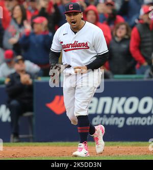 Josh Naylor's RBI double, 04/21/2022