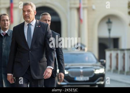 Prague, Czech Republic. 07th Oct, 2022. Chancellor of Austria Karl Nehammer seen after the informal European Council meeting in Prague. Main discussed points during the meeting were war in Ukraine, energy and economic situation in Europe. (Photo by Tomas Tkacik/SOPA Images/Sipa USA) Credit: Sipa USA/Alamy Live News Stock Photo