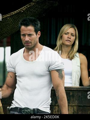 JOHNNY MESSNER, KADEE STRICKLAND, ANACONDAS: THE HUNT FOR THE BLOOD ORCHID, 2004 Stock Photo