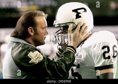 MCGRAW,HEDLUND, FRIDAY NIGHT LIGHTS, 2004 Stock Photo