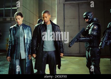 BRIDGET MOYNAHAN, WILL SMITH, I  ROBOT, 2004 Stock Photo