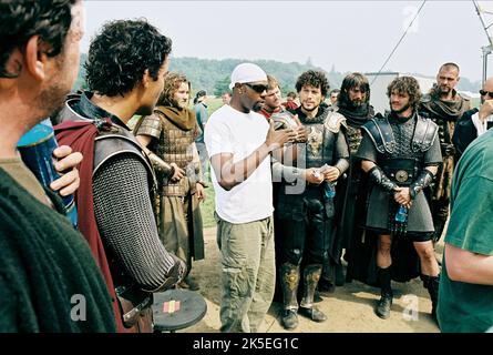 ANTOINE FUQUA, IOAN GRUFFUDD, MADS MIKKELSEN, HUGH DANCY, RAY STEVENSON, KING ARTHUR, 2004 Stock Photo