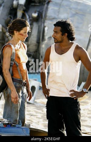 EVANGELINE LILLY, NAVEEN ANDREWS, LOST : SEASON 1, 2004 Stock Photo