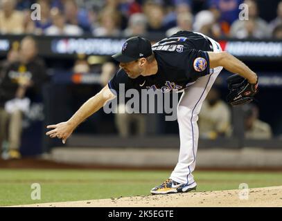 New York, USA. 07th Oct, 2022. New York Mets starting pitcher Max Scherzer throws in the first inning against the San Diego Padres during game one of an American League wild-card series at Citi Field in New York City on Friday, October 7, 2022. Photo by John Angelillo/UPI Credit: UPI/Ģ����ý Live News Stock Photo