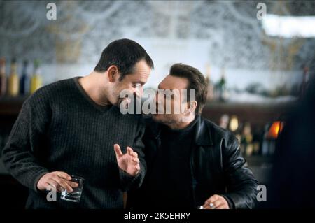 GIL BELLOWS, CHRISTIAN SLATER, PURSUED, 2004 Stock Photo