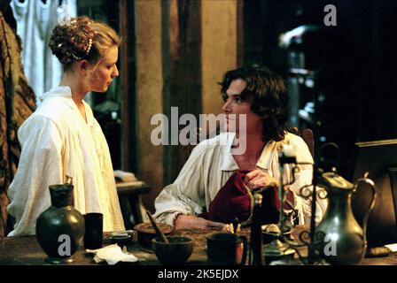 CLAIRE DANES, BILLY CRUDUP, STAGE BEAUTY, 2004 Stock Photo