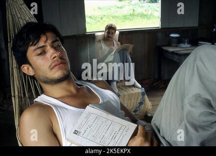 GAEL GARCIA BERNAL, RODRIGO DE LA SERNA, THE MOTORCYCLE DIARIES, 2004 Stock Photo