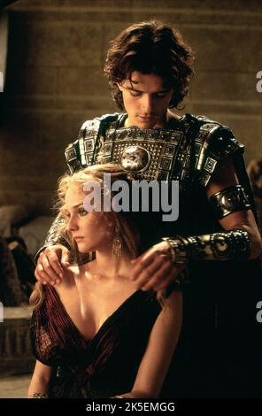 DIANE KRUGER, ORLANDO BLOOM, TROY, 2004 Stock Photo