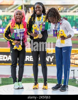 Shelly-Ann Fraser-Pryce, Shericka Jackson of Jamaica and Dina Asher-Smith of GB&NI medal presentation for the women’s 200m at the World Athletics Cham Stock Photo