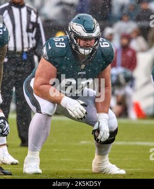 Philadelphia Eagles' Landon Dickerson plays during an NFL football game,  Sunday, Dec. 4, 2022, in Philadelphia. (AP Photo/Matt Slocum Stock Photo -  Alamy