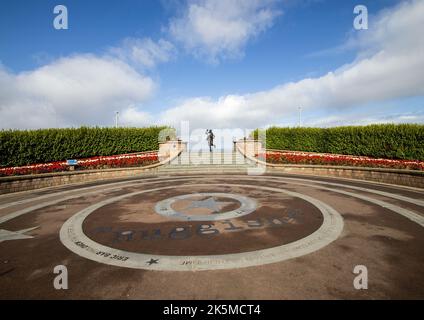 The statue of comedian Eric Morecambe on the promenade in Morecambe, Lancashire, UK Stock Photo