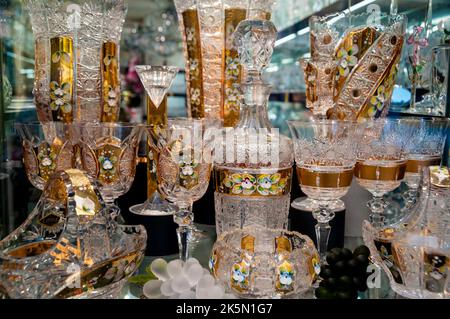 https://l450v.alamy.com/450v/2k5n1g7/beautiful-hand-cut-bohemian-crystal-in-prague-czech-republic-2k5n1g7.jpg