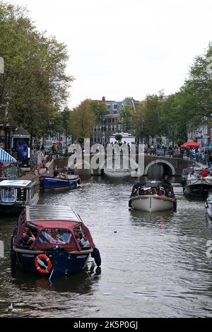 Asterdam, Holland, Holland. 9th Oct, 2022. 09710/2022 Amsterdam, The city re-tries the Venice of the Netherlands, with its architectural beauties between the center and the suburbs and its most important innovative structures such as the stadium and the A'DAM building (Credit Image: © Fabio Sasso/ZUMA Press Wire) Stock Photo