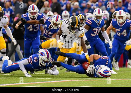 Buffalo Bills cornerback Taron Johnson (7) reacts during the