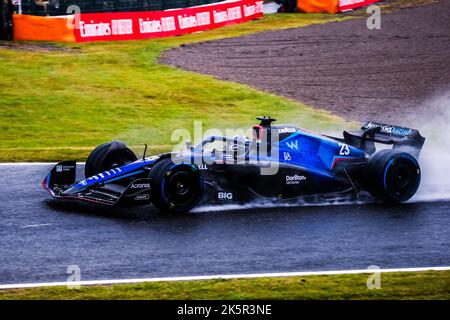 Suzuka, Japan. 09th Oct, 2022. SUZUKA, JAPAN, 07.10.2022; #23, Alexander Albon, THAI, Team Williams F1. FW44, Mercedes engine during the F1 Grand Prix of Japan at Suzuka Circuit on October 7, 2022 in Suzuka, Credit: SPP Sport Press Photo. /Alamy Live News Stock Photo