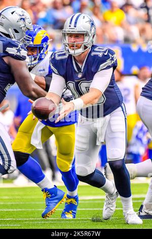 Inglewood, CA. 9th Oct, 2022. Dallas Cowboys quarterback Cooper Rush #10 in action in the second quarter during the NFL football game against the Dallas Cowboys at the SOFI Stadium in Inglewood, California.Mandatory Photo Credit: Louis Lopez/Cal Sport Media/Alamy Live News Stock Photo