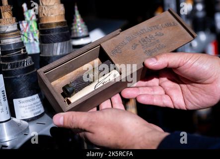 Munich, Germany. 21st Sep, 2022. A piece of a Siemens transatlantic cable is on display at Siemens' historic depot. The company is 175 years old this year. Credit: Sven Hoppe/dpa/Alamy Live News Stock Photo
