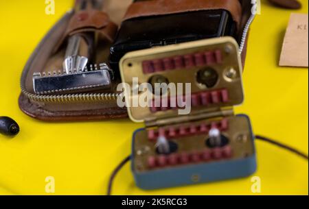 Munich, Germany. 21st Sep, 2022. A Siemens electric razor is on display at Siemens' historic depot. The company is 175 years old this year. Credit: Sven Hoppe/dpa/Alamy Live News Stock Photo