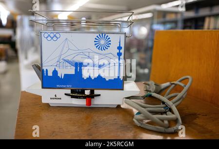 Munich, Germany. 21st Sep, 2022. A 1972 toaster designed for the Munich Olympics is on display at Siemens' historic depot. The company is 175 years old this year. Credit: Sven Hoppe/dpa/Alamy Live News Stock Photo
