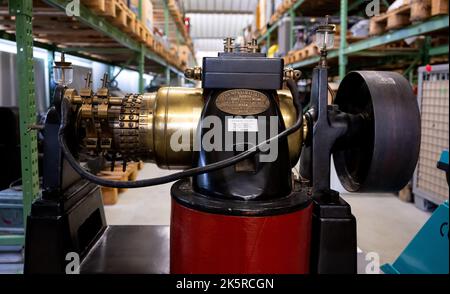 Munich, Germany. 21st Sep, 2022. A dynamo from Siemens is on display at Siemens' historic depot. The company is 175 years old this year. Credit: Sven Hoppe/dpa/Alamy Live News Stock Photo