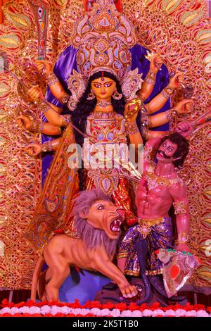 Chittaranjan Park Milan Samithi,Dt-1 Oct 2022.A View Of Durga Idiol WithIn Puja Pandal Stock Photo