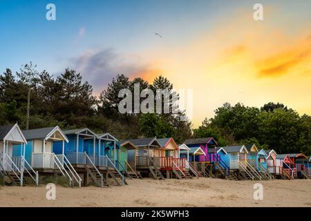 wells-next-the-sea Beach Huts at sunset Stock Photo
