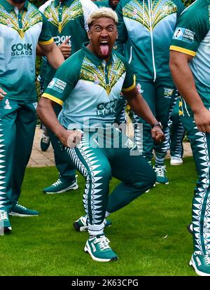 Darlington, UK. 11 Oct 2022. Steven Marsters is pictured performing the Haka as the Cook Islands men’s Rugby League World Cup team arrived at Rockliffe Hall, where they will be based for three weeks during their RLWC2021 campaign which includes a game against rivals Tonga at Middlesbrough’s Riverside Stadium. The squad were greeted with a youth brass band and young players from Yarm Wolves before meeting local representatives and the media. Credit: Teesside Snapper/Alamy Live News Stock Photo