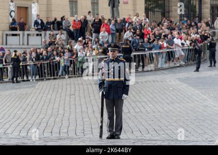 Prague, Czech Republic. 06th Oct, 2022. Soldier from Honour Guard seen before the European Political Community summit in Prague. This is the first ever meeting of a wider format of member states of European Union and other European countries across the continent. (Photo by Tomas Tkacik/SOPA Images/Sipa USA) Credit: Sipa USA/Alamy Live News Stock Photo