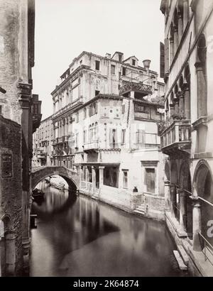 Venezia palazzo Widmann Rezzonico Vintage albumen print  Ti Italie Venise 