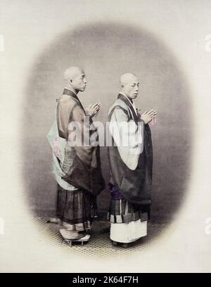 1860's Japan - portrait of buddhist priests Felice or Felix Beato (1832 - 29 January 1909),  Italian-British photographer working mostly in India, Japan, China Stock Photo