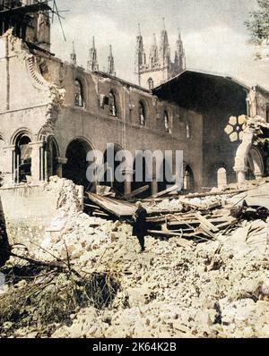 WW2 Air Raid Damage June 1943 Bomb damage at Yarmouth Rescue team ...