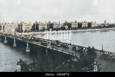 Westminster Bridge and St Thomas's Hospital Stock Photo
