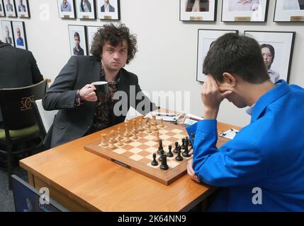 Us Chess Grandmaster Hans Niemann Plays Foto stock editorial - Imagem stock