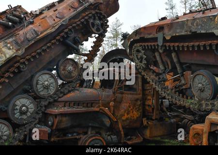 Lyman, Donetsk, Ukraine. 11th Oct, 2022. Destroyed Russian military equipment is seen placed in an area at the recaptured town of Lyman. As part of a rapid Ukrainian counteroffensive which recaptured swaths of the Donetsk, Kharkiv and Kherson regions from Russian control, Lyman was liberated too. The destruction in Lyman, a key rail and transit hub, is so widespread that large portions of the city have been completely destroyed. Credit: ZUMA Press, Inc./Alamy Live News Stock Photo