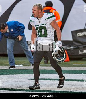Miami Dolphins wide receiver Braxton Berrios (0) runs drills during ...