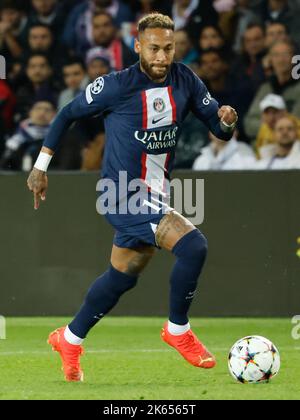 Paris, France. 11th Oct, 2022. Paris Saint-Germain's Neymar competes during the UEFA Champions League Group H football match between Paris Saint-Germain and SL Benfica at the Parc des Princes in Paris, France, Oct. 11, 2022. Credit: Rit Heize/Xinhua/Alamy Live News Stock Photo