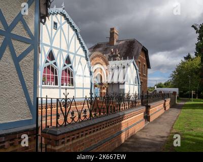 The old historic Pump Rooms, Tenbury Wells, Worcestershire, UK; opened to the public as spa baths in 1862 and now town council offices Stock Photo