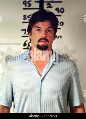 JASON GEDRICK, A DATE WITH DARKNESS: THE TRIAL AND CAPTURE OF ANDREW LUSTER, 2003 Stock Photo